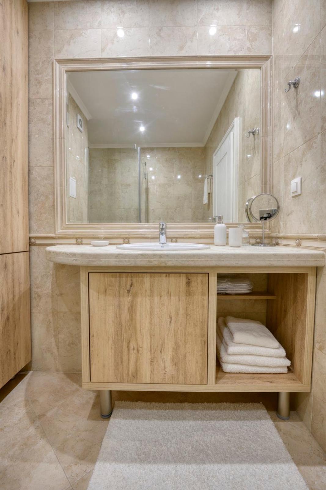 Apartment Grand Karavel Centre Varna Ngoại thất bức ảnh